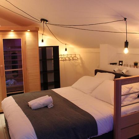 Le Logis Du Bien-Etre, Balneo & Sauna Dans Chambre 베르통 외부 사진